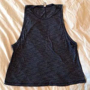 Lululemon tank!